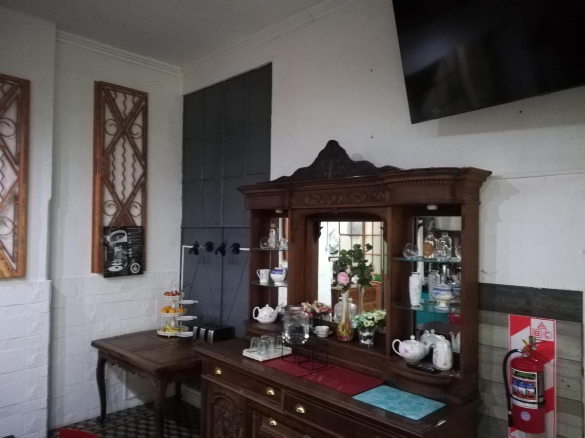 Hotel Boutique Casablanca Adrogue Buitenkant foto